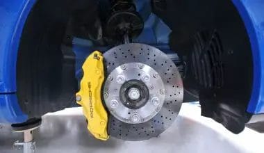 Replace a Belt If Your Car Makes a Squealing Noise When Accelerating 2